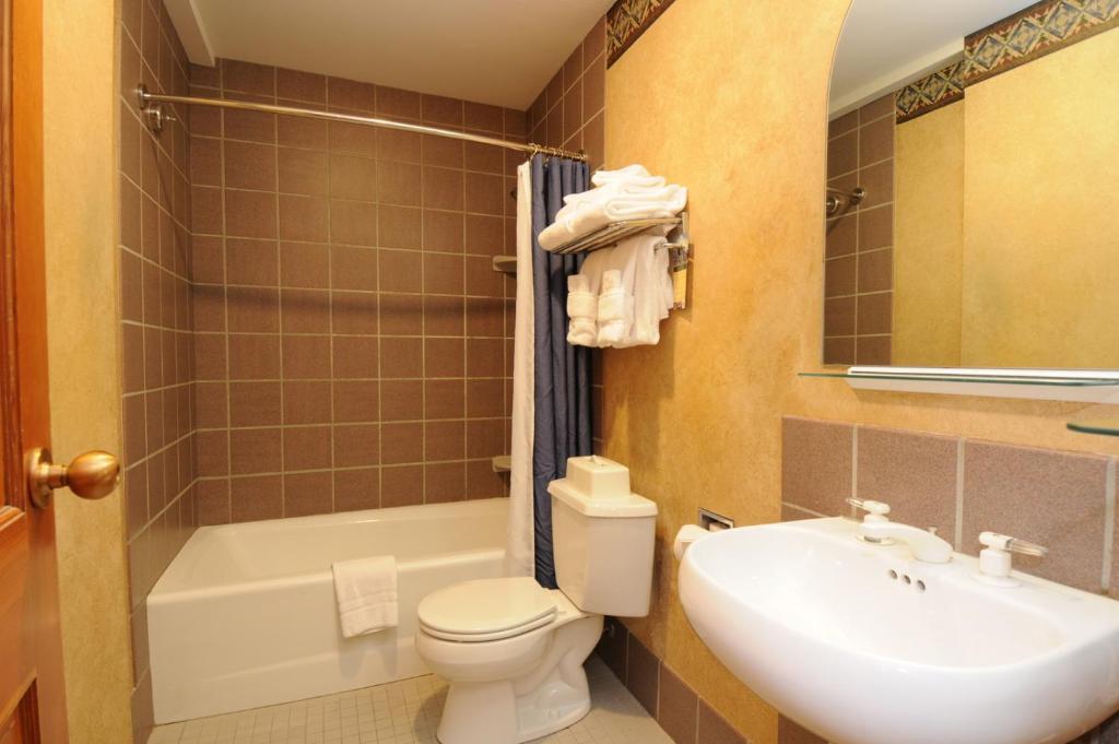 Resort Shoshone Condos At Big Sky Resort 4*