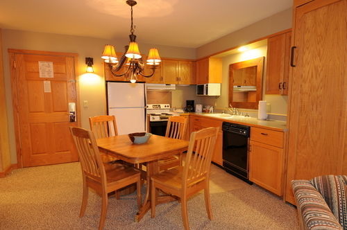 Shoshone Condos At Big Sky Resort 4*